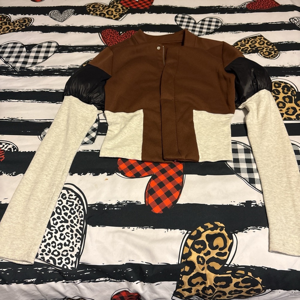 Fashion Nova Brown and Cream V-Neck Sweater
